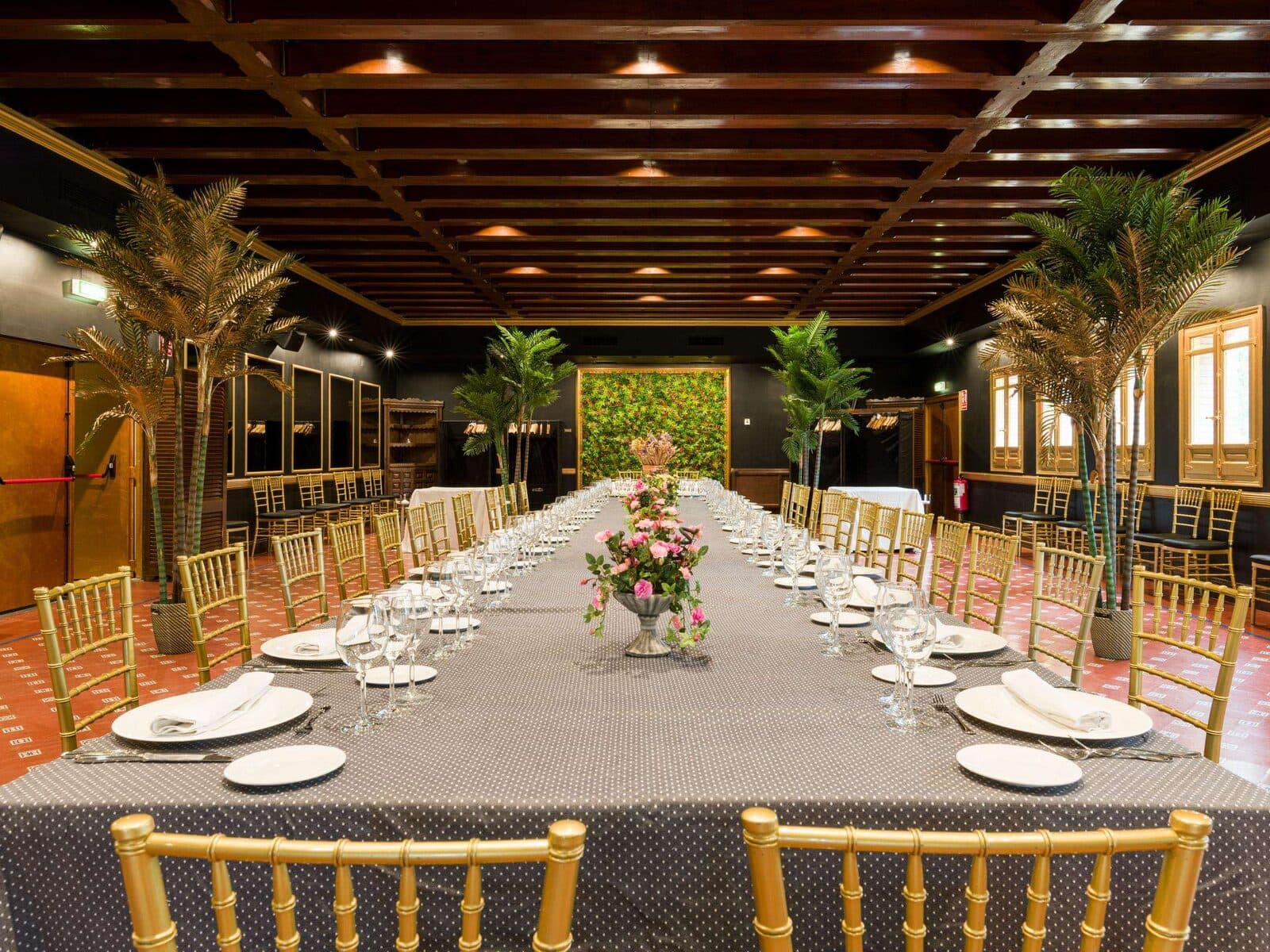 Noble — Restaurante El Cachirulo